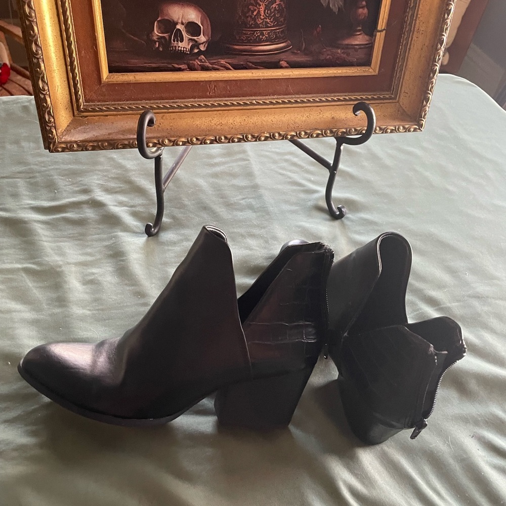 Black Ankle Boots